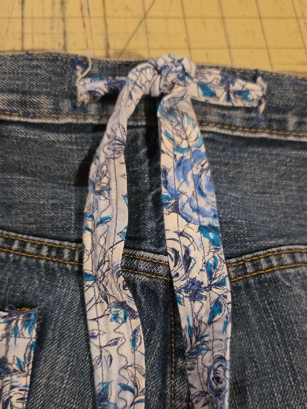 HAND CRAFTED Wrap Jeans UPCYCLED Blue Denim Tie Front Floral Flowers Size XL - Picture 8 of 16